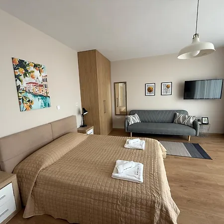 Boutique Magnolia Golden Sands